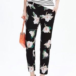 Banana Republic — Navy Floral Ryan Pants